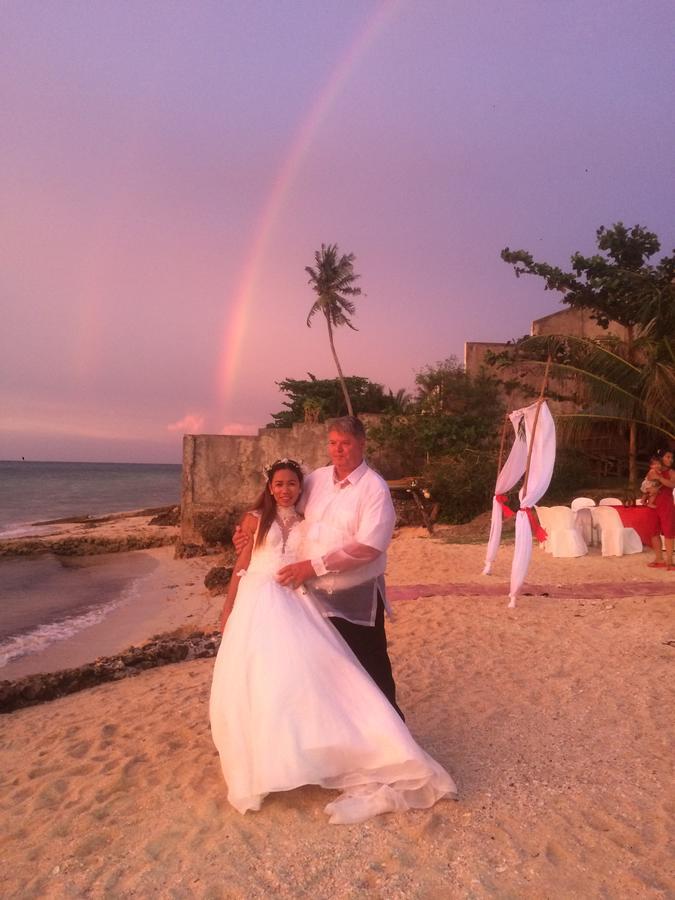 We Call It Rainbow Paradise Otel Daanbantayan Dış mekan fotoğraf